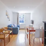 Cozy Modern 1 Bedroom Flat In Kensington