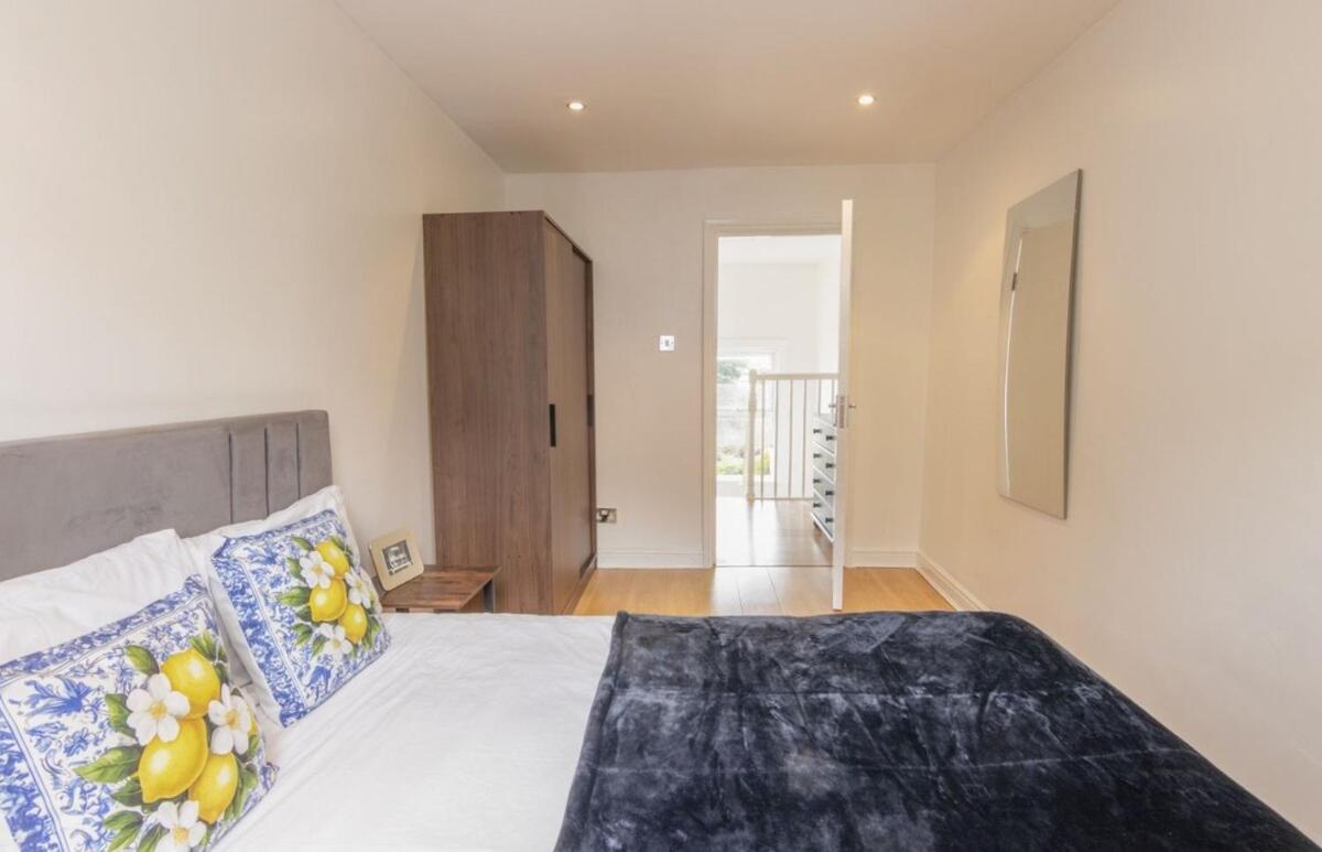 Cozy Modern 1 Bedroom Flat In Kensington * London
