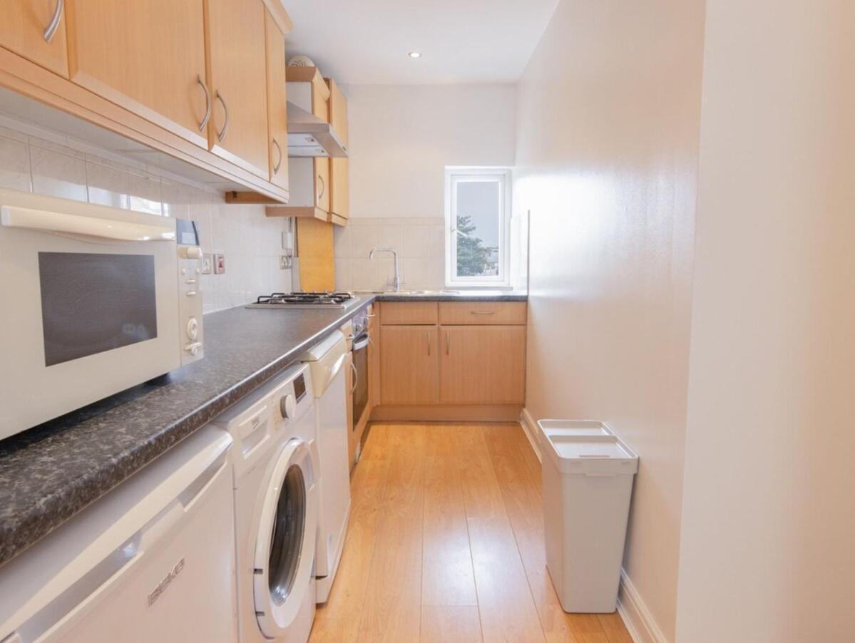 Cozy Modern 1 Bedroom Flat In Kensington Apartment London